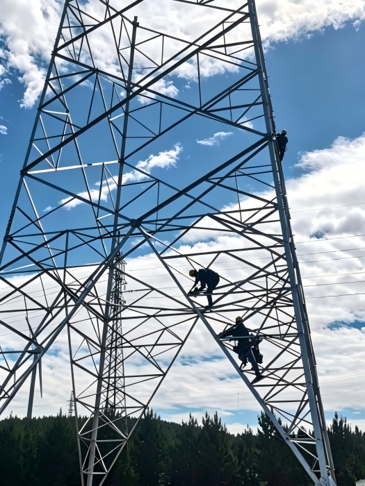 220 KV Transmission Power Towers Project in China