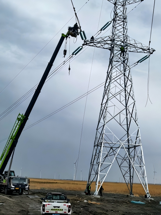 330KV Transmission Power Towers in China