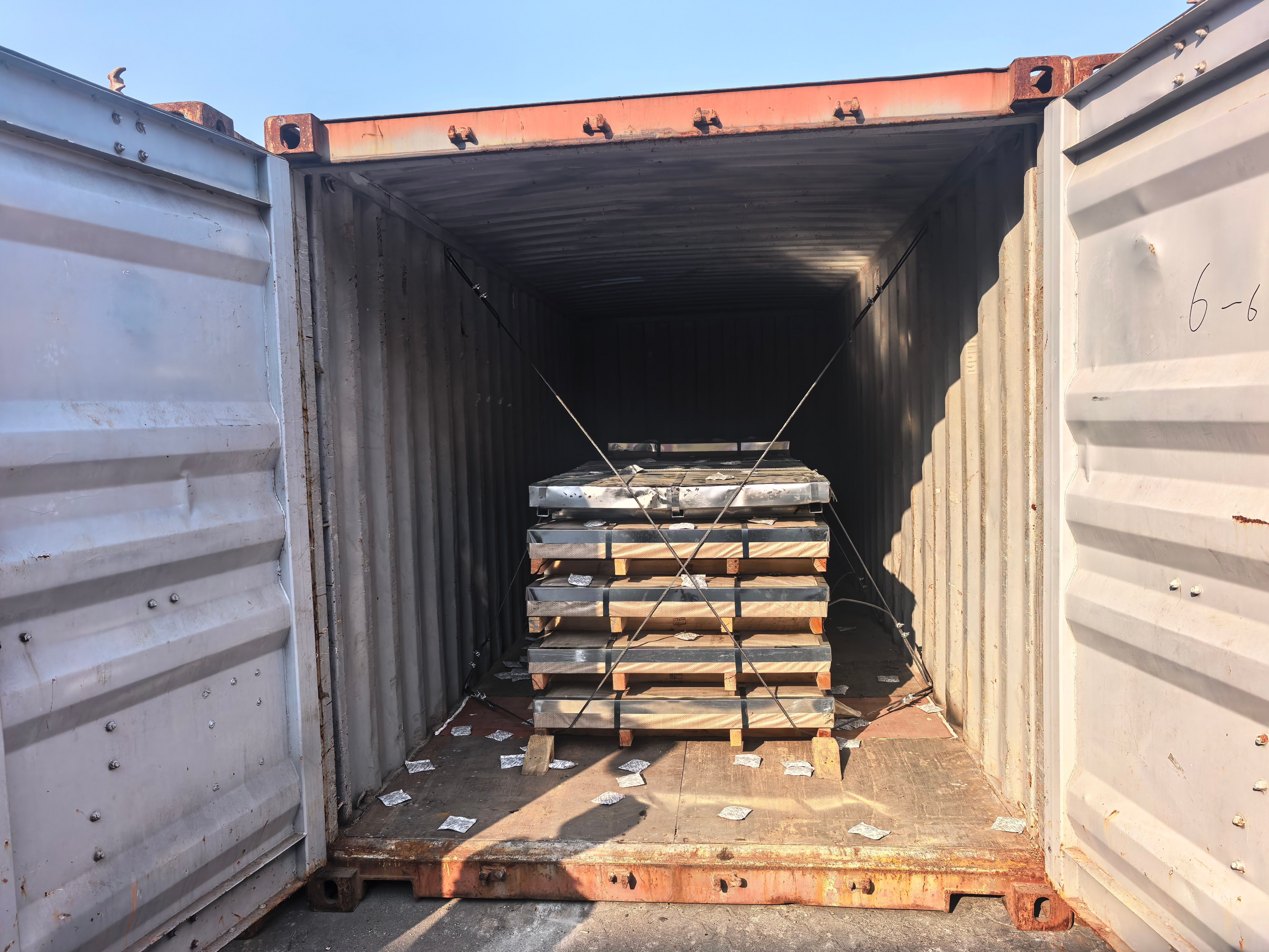 304 Stainless Steel Plates Successfully Shipped for Middle East Project